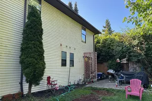 15215 Larch Way, Lynnwood, WA 98087 - Photo 4