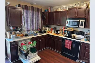 15215 Larch Way, Lynnwood, WA 98087 - Photo 6