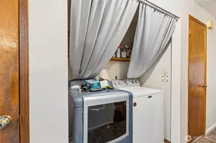 15215 Larch Way, Lynnwood, WA 98087 - Photo 14