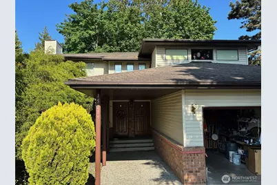 15215 Larch Way, Lynnwood, WA 98087 - Photo 2