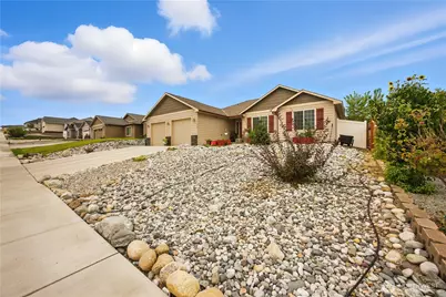 479 Spring View Place, Chelan, WA 98816 - Photo 2