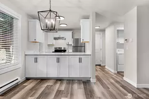 1302 Chestnut St, Everett, WA 98201 - Photo 6