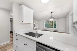 1302 Chestnut St, Everett, WA 98201 - Photo 4