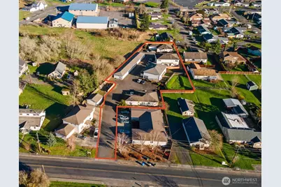 673 SW 20th St, Chehalis, WA 98532 - Photo 1