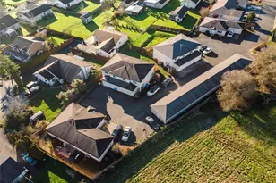 673 SW 20th St, Chehalis, WA 98532 - Photo 2