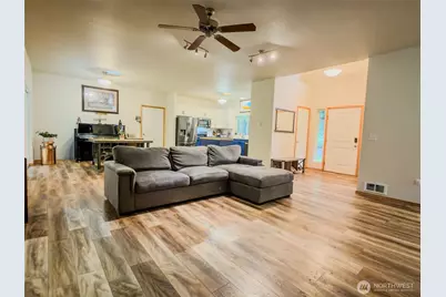 6503 NW Bondale Lane, Silverdale, WA 98383 - Photo 6