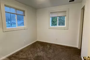 903 Howard St, Raymond, WA 98577 - Photo 6