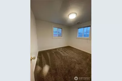 903 Howard Street, Raymond, WA 98577 - Photo 8