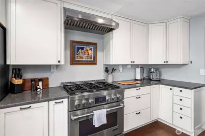 11410 Gravelly Lake Drive SW, Lakewood, WA 98499 - Photo 12