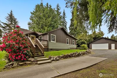 23716 Locust Way, Bothell, WA 98021 - Photo 2