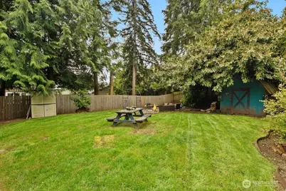 23716 Locust Way, Bothell, WA 98021 - Photo 24