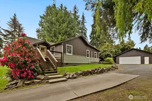 23716 Locust Wy, Bothell, WA 98021 - Photo 2