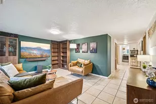 23716 Locust Wy, Bothell, WA 98021 - Photo 6