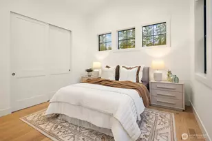 818 165th Ave NE, Bellevue, WA 98008 - Photo 8