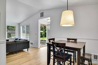 12419 NE 107th Place, Kirkland, WA 98033 - Photo 10