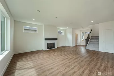 404 Pagget Avenue, Winlock, WA 98596 - Photo 8