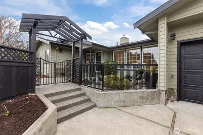 22312 92nd Avenue W, Edmonds, WA 98020 - Photo 2