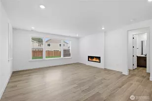 20429 Mystic Pl E, Bonney Lake, WA 98391 - Photo 8