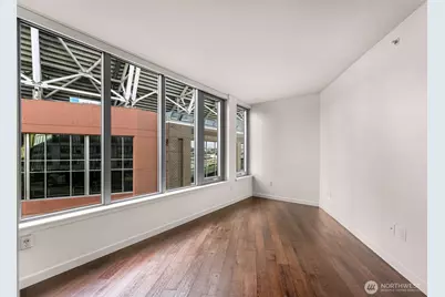 590 1st Avenue S #810, Seattle, WA 98104 - Photo 8