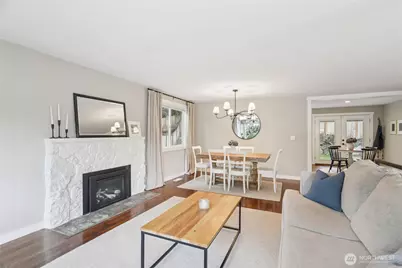 9512 235th Place SW, Edmonds, WA 98020 - Photo 4