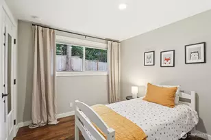 9512 235th Pl SW, Edmonds, WA 98020 - Photo 14