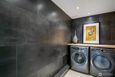 4015 SW Donovan Street, Seattle, WA 98136 - Photo 30