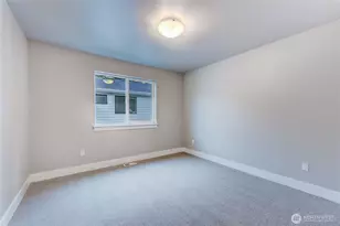 18425 Meridian Avenue SE, Bothell, WA 98012 - Photo 26