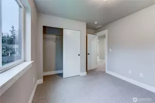 18425 Meridian Avenue SE, Bothell, WA 98012 - Photo 30