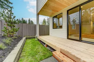 18425 Meridian Ave SE, Bothell, WA 98012 - Photo 32