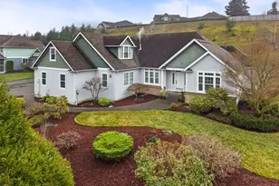 9245 SE Piperhill Dr, Olympia, WA 98513 - Photo 1