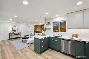 104 NE 85th St, Seattle, WA 98115 - Photo 14