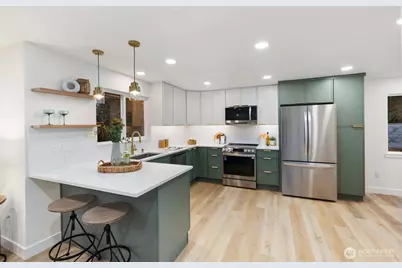 104 NE 85th Street, Seattle, WA 98115 - Photo 6