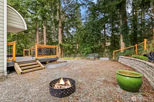945 Rowe Rd, Camano Island, WA 98282 - Photo 34