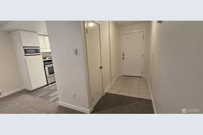 13821 SE Allen Road, Bellevue, WA 98006 - Photo 16