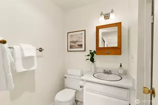 10203 47th Ave SW, Seattle, WA 98146 - Photo 18