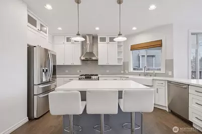 1920 32nd Avenue Ct SW, Puyallup, WA 98373 - Photo 4