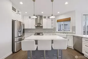 1920 32nd Ave Ct SW, Puyallup, WA 98373 - Photo 4