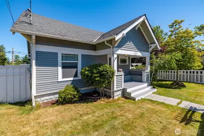 1506 12th Street, Anacortes, WA 98221 - Photo 2