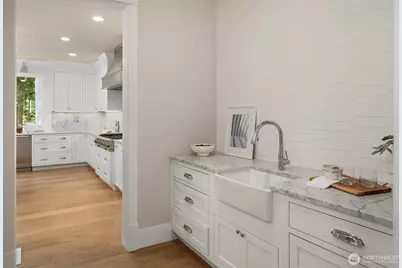 23403 NE Union Hill Road, Redmond, WA 98053 - Photo 6