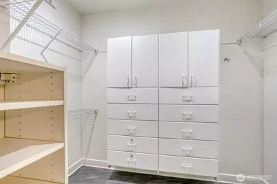 608 Bellevue Way SE #F1, Bellevue, WA 98004 - Photo 24