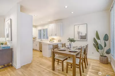 608 Bellevue Way SE #F1, Bellevue, WA 98004 - Photo 16