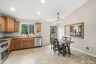 966 Military Road S, Winlock, WA 98596 - Photo 8