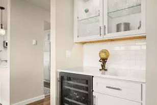 601 S 227th St, Des Moines, WA 98198 - Photo 6