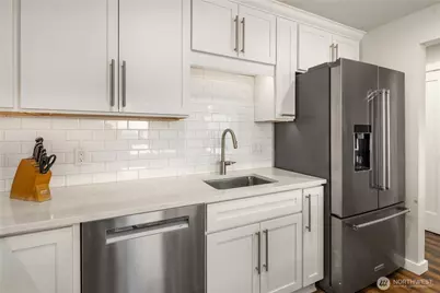 601 S 227th Street #302s, Des Moines, WA 98198 - Photo 8