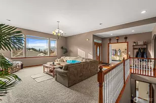 713 19th St NE, East Wenatchee, WA 98802 - Photo 4