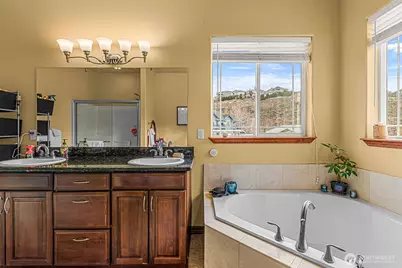 713 NE 19th Street, East Wenatchee, WA 98802 - Photo 18