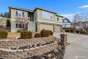 713 19th St NE, East Wenatchee, WA 98802 - Photo 2