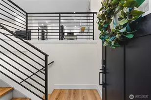 7622 S Thompson Ave, Tacoma, WA 98408 - Photo 2