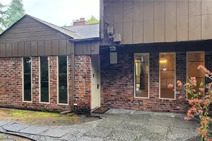 18914 Ballinger Way NE, Lake Forest Park, WA 98155 - Photo 1