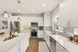 1930 NW Riva Ln, Issaquah, WA 98027 - Photo 10